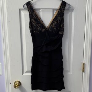 Elegant Black Lace V-Neck Evening Short Dress